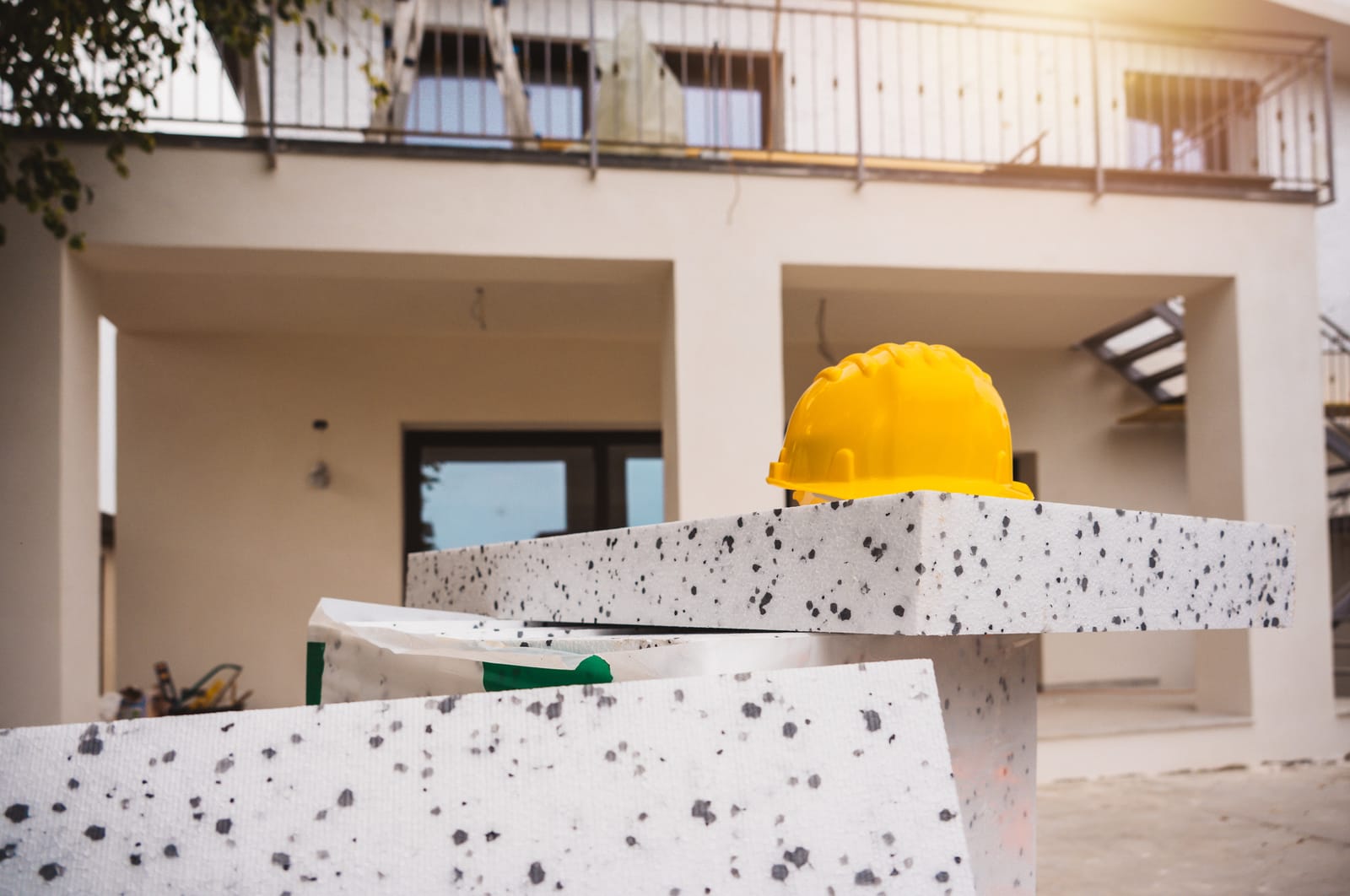 Le polystyrène utilisé comme isolant pour les maisons.